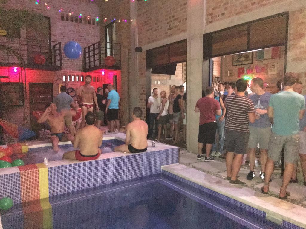 Pinata Pv Gay Hotel Puerto Vallarta Extérieur photo