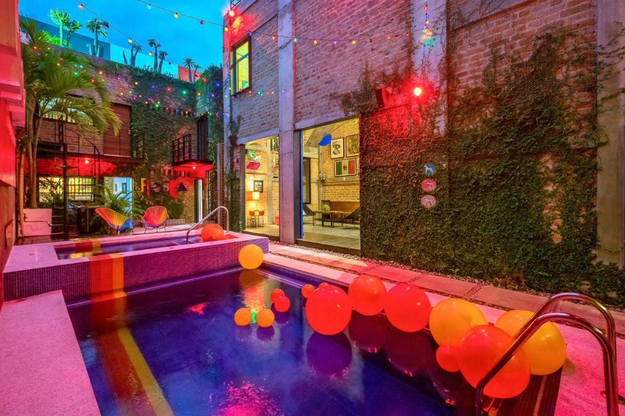 Pinata Pv Gay Hotel Puerto Vallarta Extérieur photo